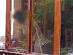 Cleaning windows