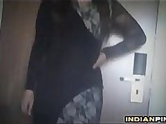 Sexy Indian Bitch In Hot High Heels