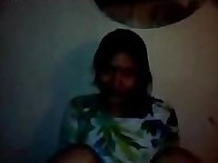 Horny Bangla Beauty Parlour Girl Leaked Scandal