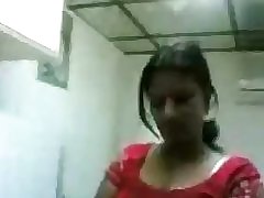 punjabi wife strips, gives blowjob, chats in punjabi, hindi